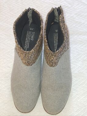 Sz.8 Womens Toms Leila Grey Felt Shine Boucle Boots